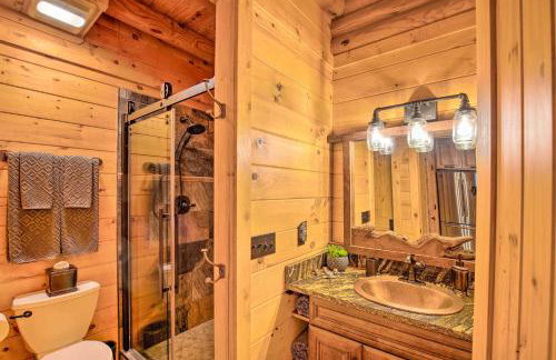 Luxury Mountain Cabin with Furnished Deck and Views! - Foto 28