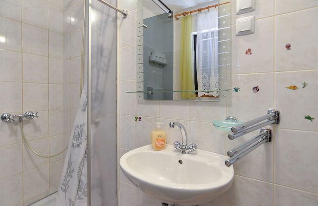 Apartments Anka 1223 - Photo 2