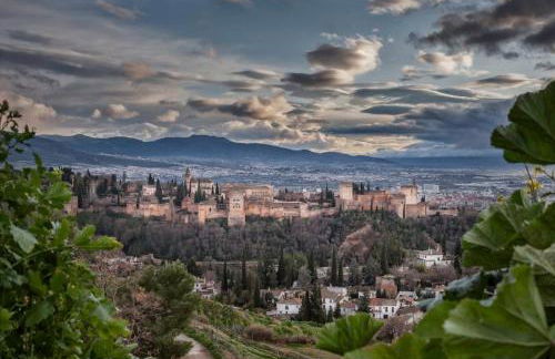 Acogedor Dúplex Albaicín con Wifi 5G y Parking gratuito, cerca del Mirador San Nicolás - Foto 3