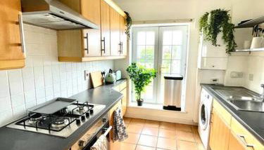 High-End 2 Bed Maisonette in Beaulieu Park - Foto 5