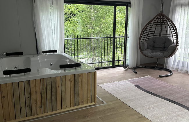 Mariposa Luxury House - Photo 5