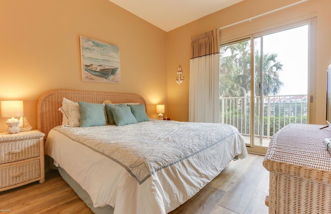 Comfortable Modern Condo with Amazing Ocean View from 750 sqft Balcony - Unit 0107 by RedAwning - Foto 2