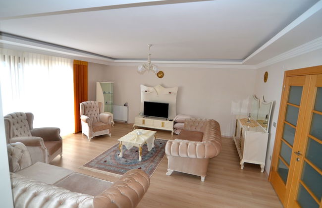 Elite Suite - Photo 8