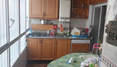 En pleno centro A 5 min de Renfe y bus aeropuerto - Photo 3