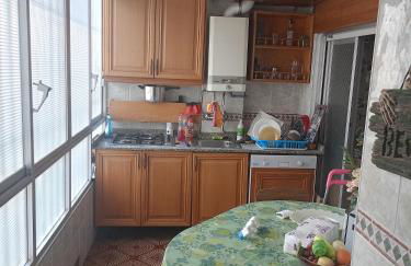 En pleno centro A 5 min de Renfe y bus aeropuerto - Photo 3