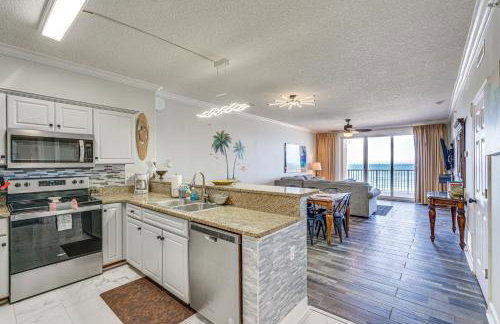 High-Rise PCB Condo with Oceanfront Views and Pool! - Foto 13