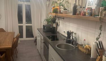 1 Zimmer zu vermieten in geteilter Wohnung mit dem Gastgeber - Foto 4