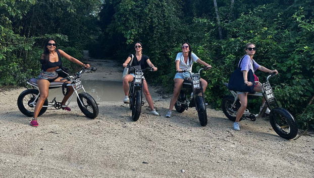 A bordo delle bici elettriche