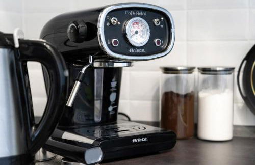 Zeffie's Studio - Photo 22