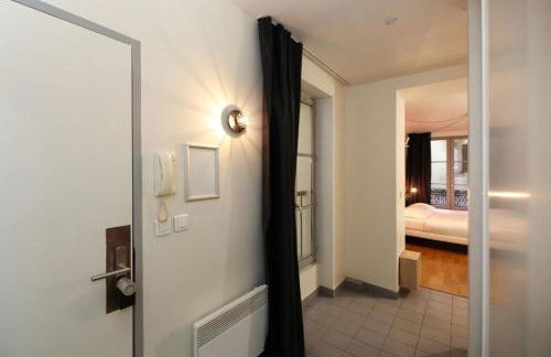 101 - Studio confortable avec kitchenette Paris 5 - Foto 2