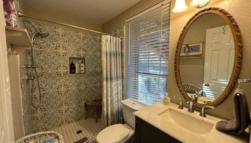 Hilltop Cottage, Historic Silver Spur Dance Hall - Foto 5