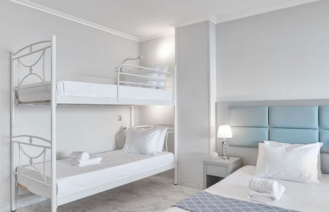 Chic Modern Seaside Oasis -Sunny Piraeus - Foto 3