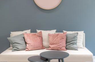 Chic & Comfortable Apartment, Private Terrace - Photo 6