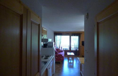 Charmant T3 ski aux pieds, 6 pers, balcon, garage - FR-1-458-217 - Foto 7