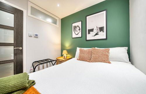 Spacious 4 Bedroom Apt Near West End Glasgow - Foto 9