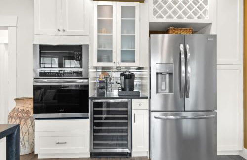 SoHo Serenity - Amazing Home with Private Pool & Hot Tub, SoHo District - Foto 28