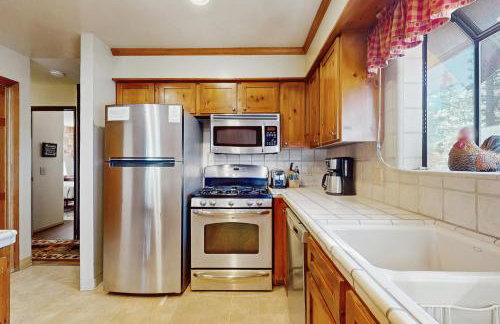 Tallac Views Getaway - Foto 10