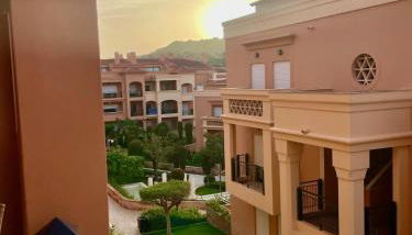 E&M Apartment Luz - Photo 3