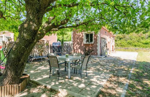 La Petite Maison dans la Vigne - Foto 18