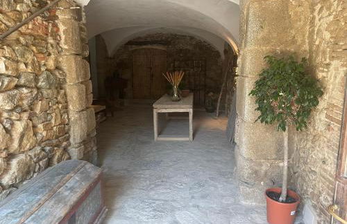 CASA RURAL DE ENSUEÑO EN CANTALLOPS CON 9 HABITACIONES DOBLES CON BAÑOS PRIVADOS Y PISCINA DE 20M x 2,70M - Foto 21