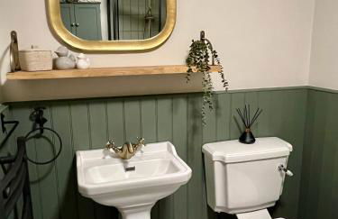 The Prestbury Annexe - Photo 28