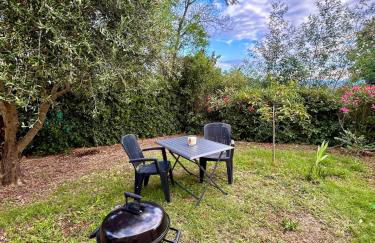 Quiet cozy apartment, air conditioning, swimming pool - Foto 20