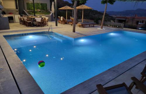 Stergiou Luxury Apartments with shared pool - Photo 25