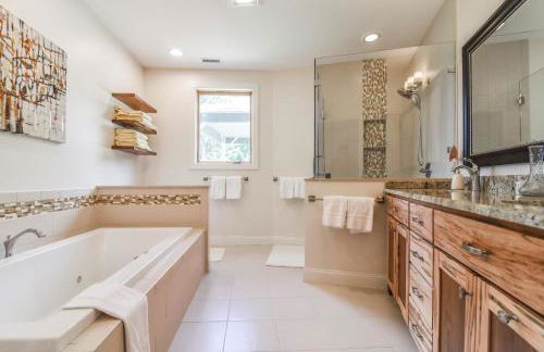 Skytop Chalet Pet Friendly, Hot Tub and Views - Foto 17