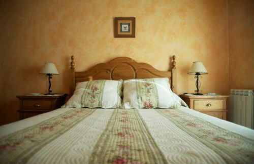 EL MESÓN DE GREDOS - Foto 12