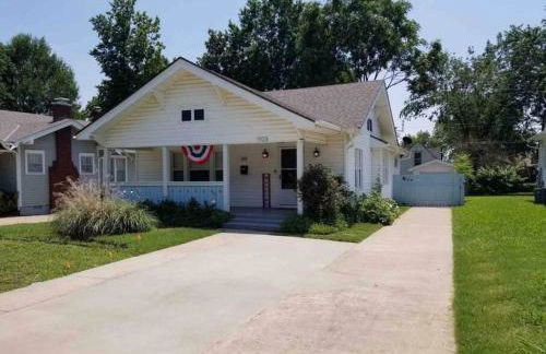 CHERRY STREET LUXURY- SHOPPING-DINING-BY DOWNTOWN AND HOSPITALs - Foto 31