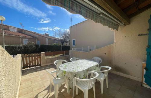 Maison de vacances, sejour cuisine climatisation, residence MAS DE LA PLAGE 1, terrasse Sud degagee 4 couchages Portiragnes LRMP77 - Foto 10