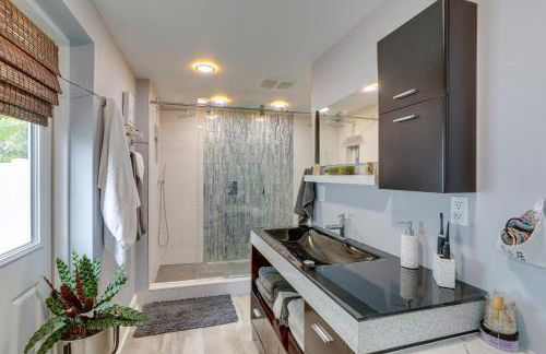 St Pete Vacation Rental Private Pool and Water View - Foto 13