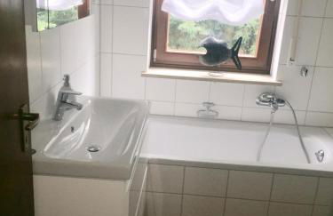 Stillvoll Wohnen mit Fahrradweg zum Festspielhaus - Foto 19