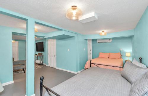 Sleep a Group of 7 in this Spacious Galveston Studio - Minutes to Beach! - Foto 21