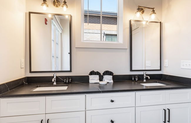 The Magnolia 5 by Avantstay Minutes to Downtown - Foto 33