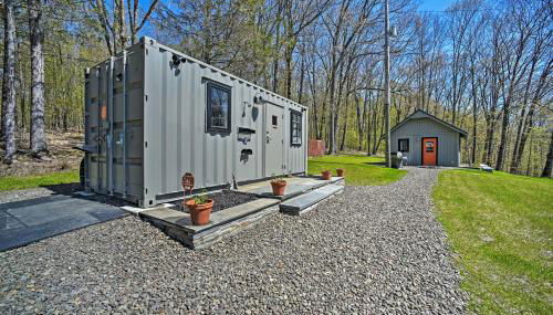 Fire Pit and Gas Grill Secluded Studio in Milford! - Foto 3