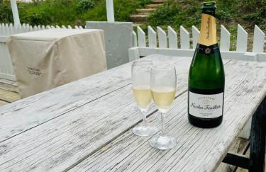 A unique, off-grid Eco Friendly Beach House. - Foto 45