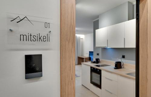 Nomads Lux Studios & Business Center - Photo 2