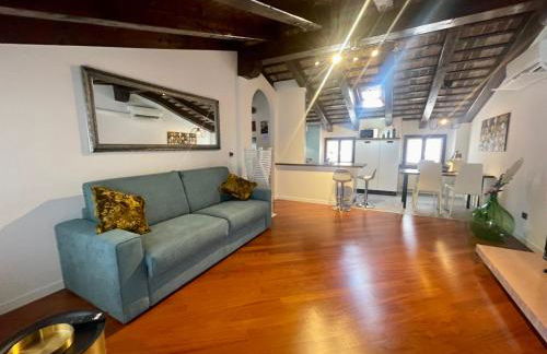 StaraGo Attic Suite - Elegante mansarda in centro storico - Foto 16