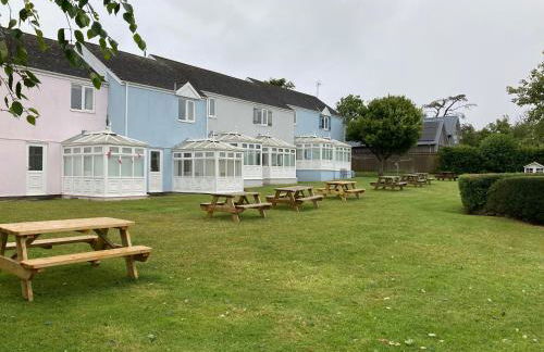 Ploughmans Cottage, St Florence, Tenby - Photo 34