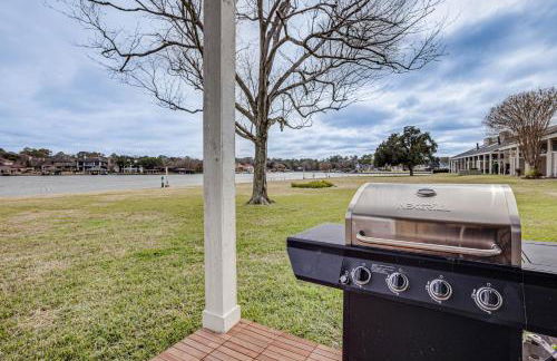 Gorgeous Lakefront Townhome with Pool Access and Views - Photo 21
