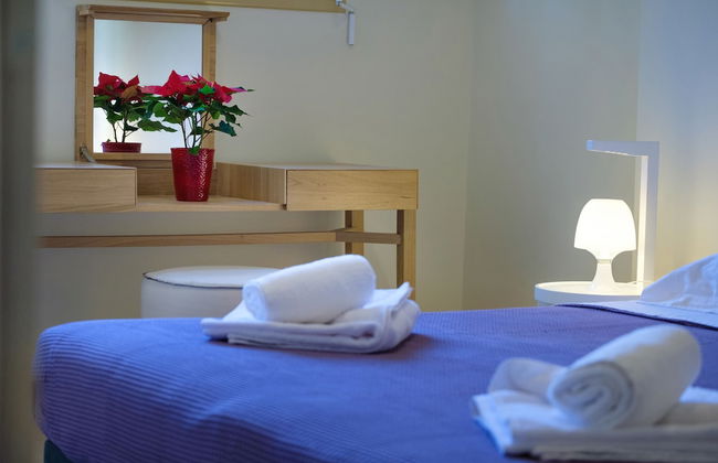 Hilltop Residences - Photo 6