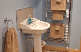 A Cozy Bothy Retreat with Hot Tub - Photo 6