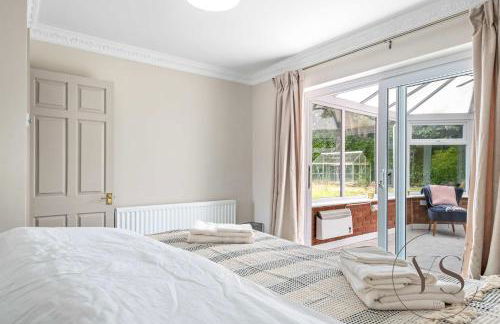 Spacious 6BR Villa in 32 Le More Birmingham with 7 Beds and Free Onsite Parking - Foto 67