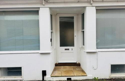 NEW Central Ryde Retreat, Melville Duplex, short walk to Beach Sleeps 6 - Foto 53