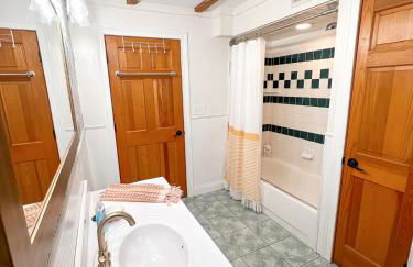 Cabin Sweet Cabin - Photo 43