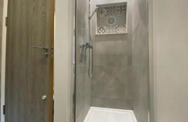 3 bedroom duplex flat Cardiff close to UHW & city centre - Foto 7