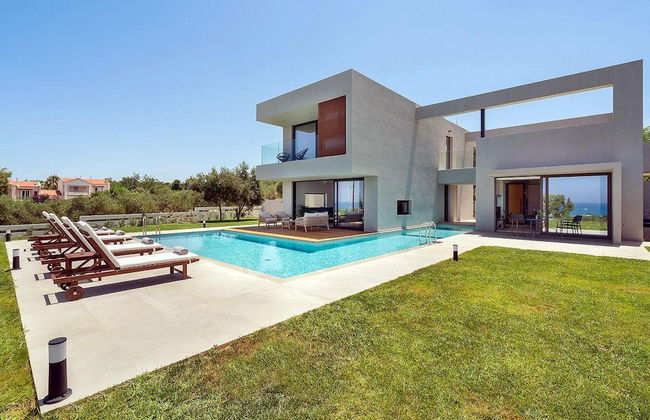 Sea View 4 Bedroom Villa With a Heated Pool - Foto 34