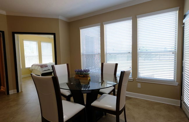 5Bdrm 3.5Bath 12Beds - HOME BIG AS TEXAS - Foto 39