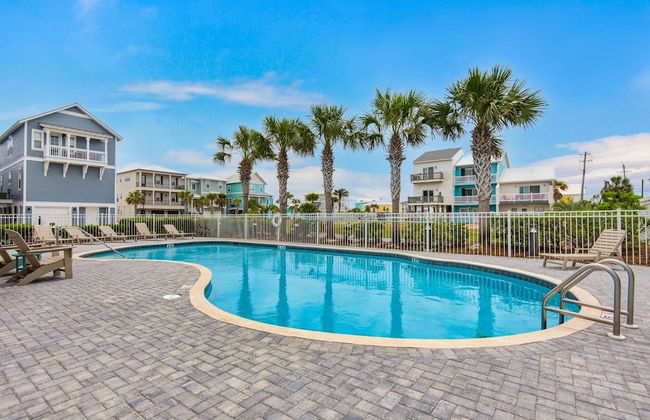 Tequila Sunrise 4 Bedroom Home by RedAwning - Photo 29